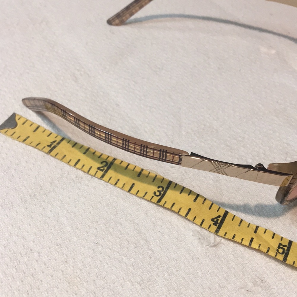 BURBERRY Authentic Unisex Sunglass Frames - PLUS Case & Cleaning Cloth! - Picture 13 of 14